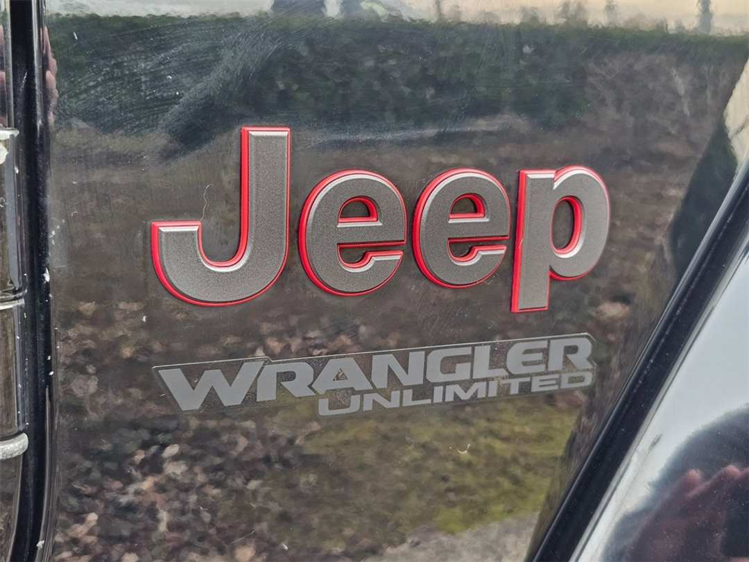 2022 Jeep Wrangler Unlimited Rubicon - Image 33