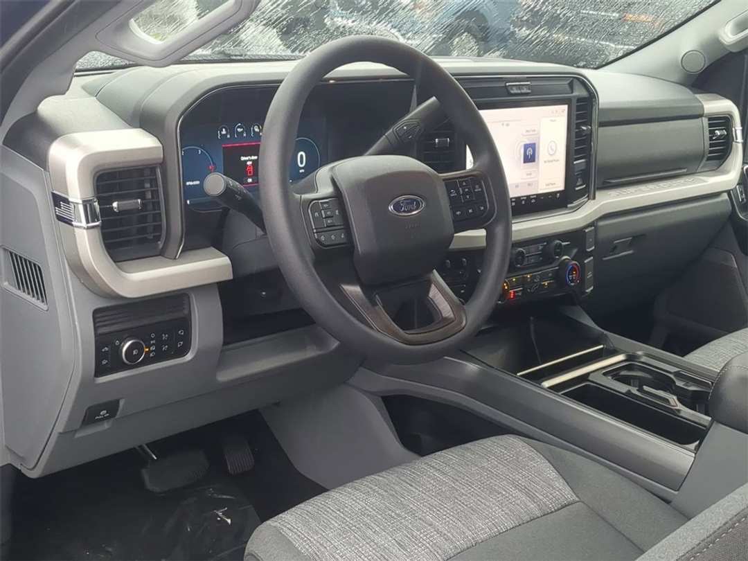 2026 Ford F-250Sd XLT - Image 12