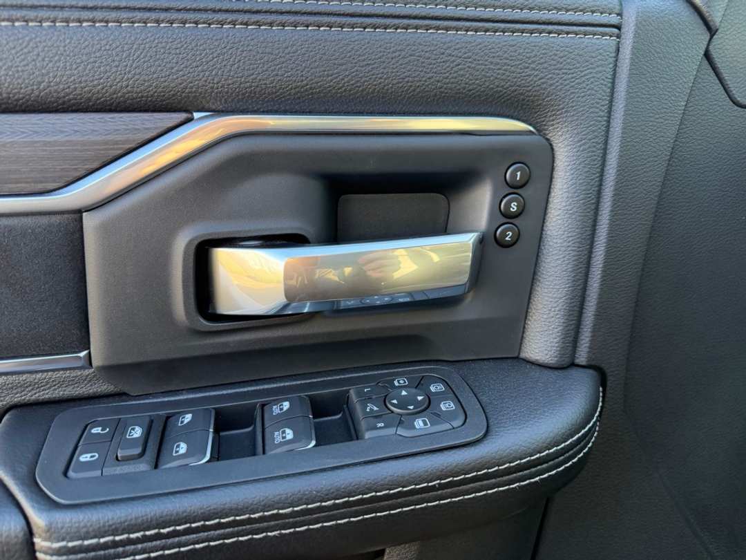 2026 Ram 3500 Laramie - Image 12