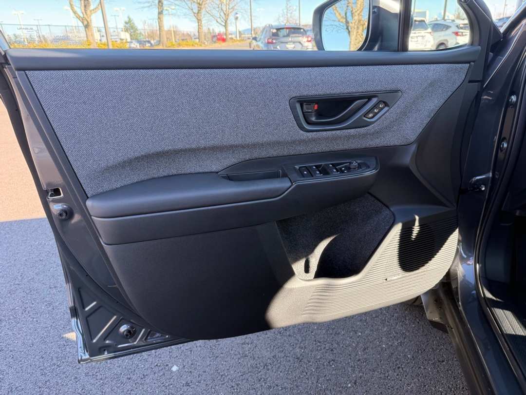 2026 Subaru Outback Limited - Image 11