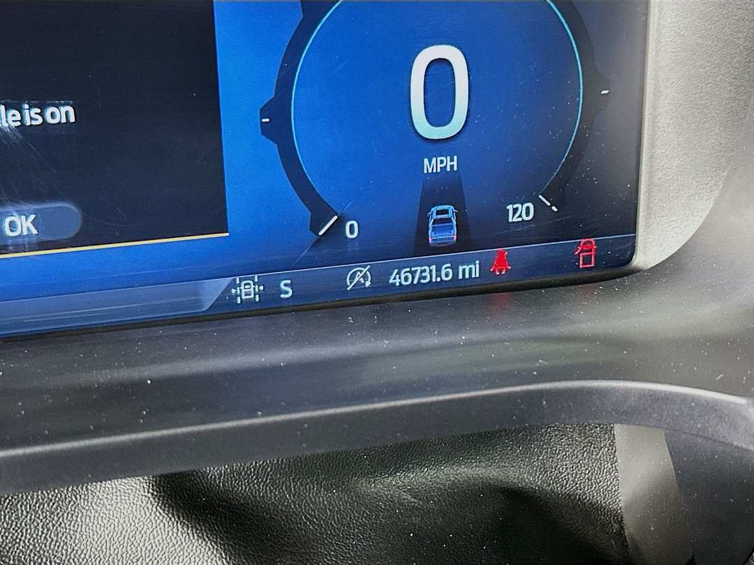 2024 Ford F-150 XLT - Image 13