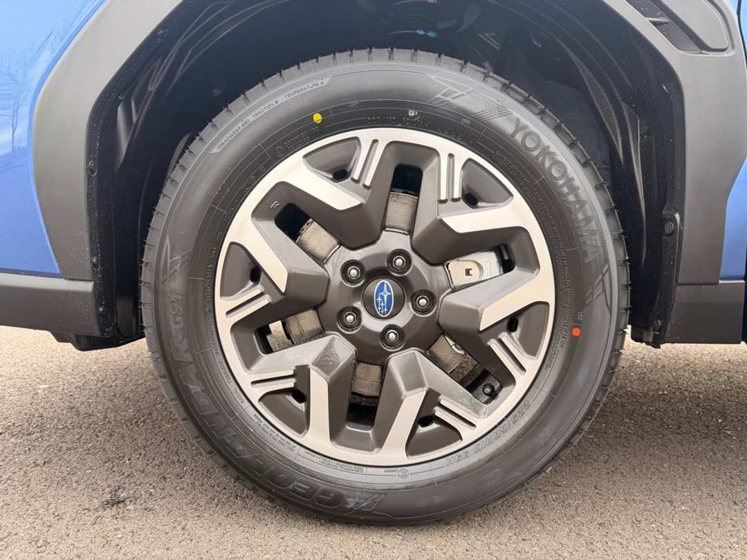 2026 Subaru Forester Premium - Image 9