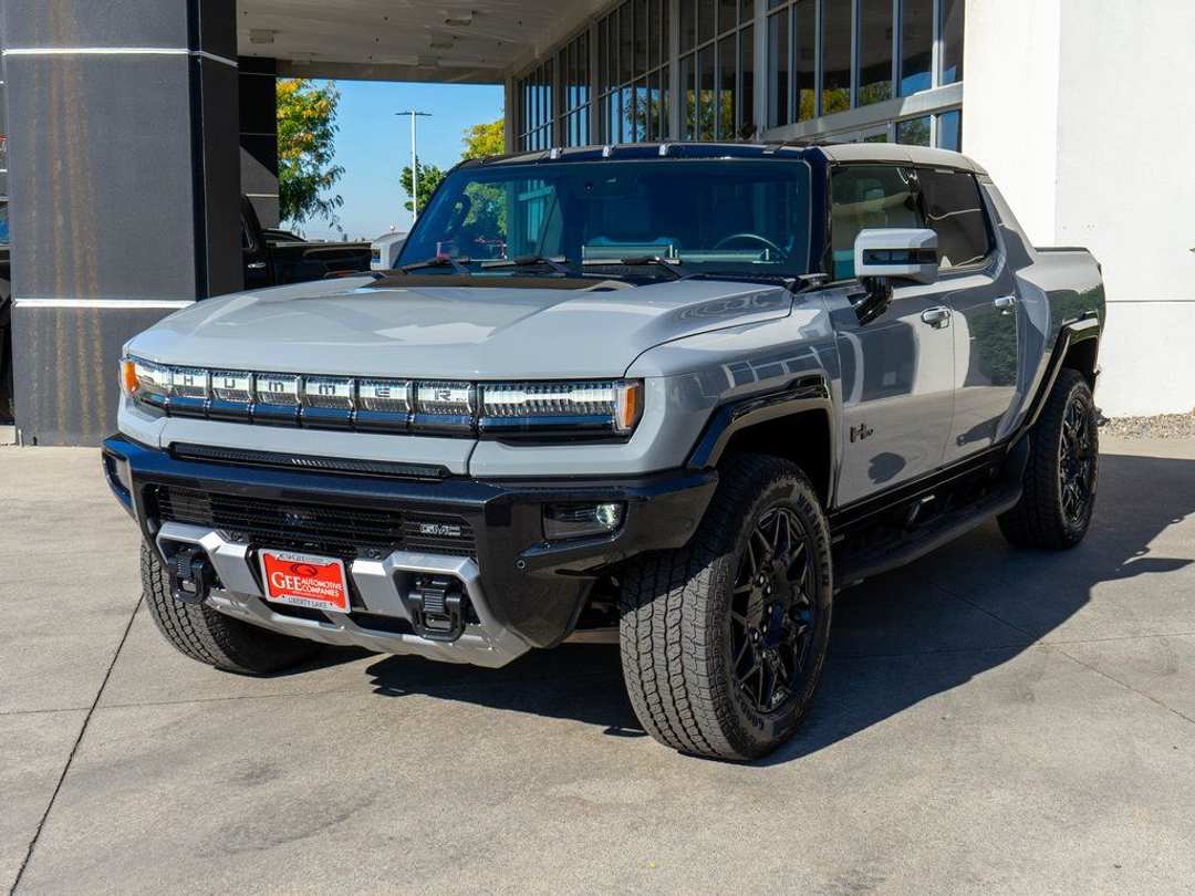 2025 GMC Hummer Ev 3X - Image 3