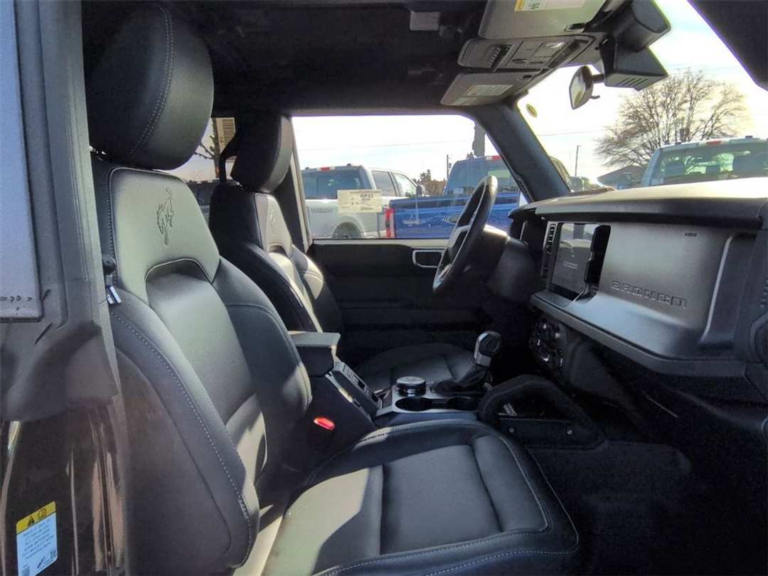 2025 Ford Bronco Big Bend - Image 30