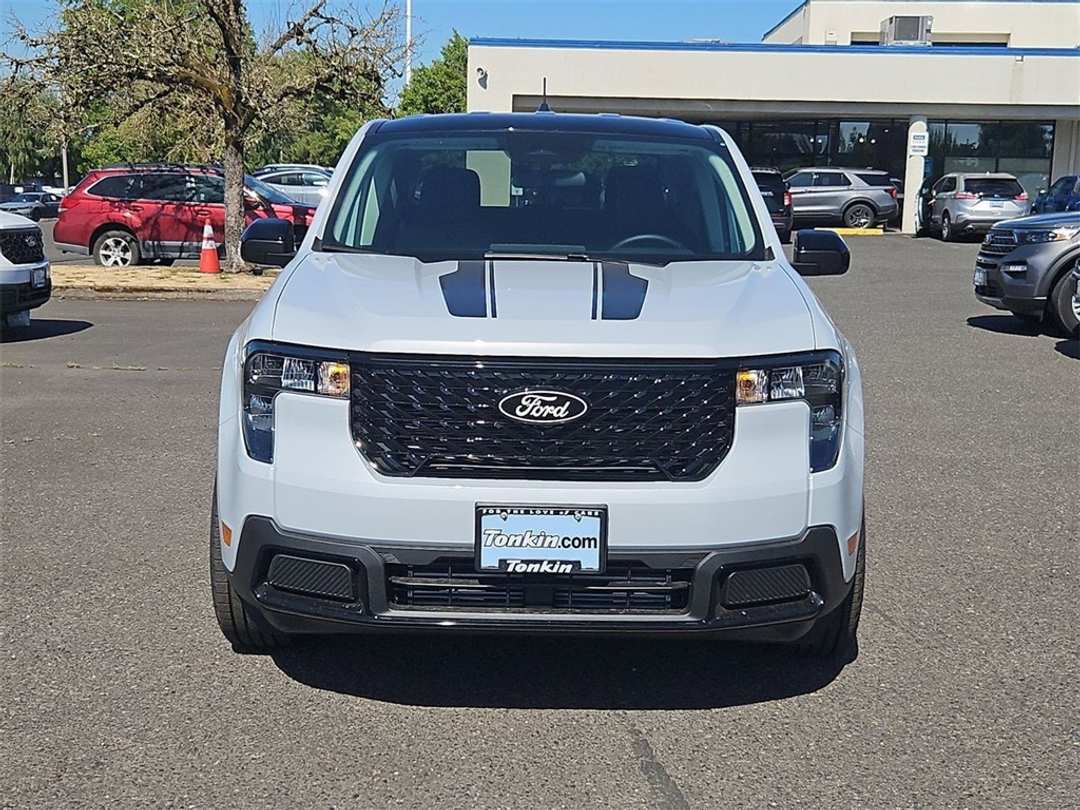 2025 Ford Maverick XLT - Image 8