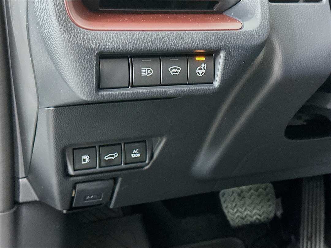 2026 Toyota Prius XSE Premium - Image 10