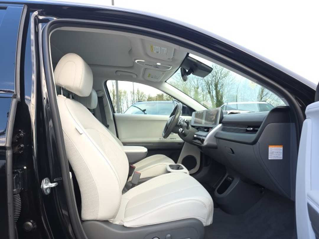 2022 Hyundai Ioniq 5 Limited - Image 23