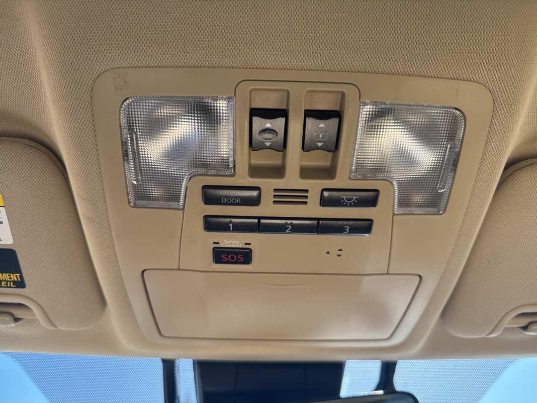 2019 Toyota Highlander - Image 21