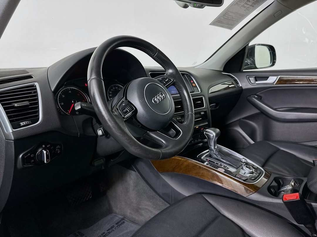 2015 Audi Q5 3.0T Premium Plus - Image 10