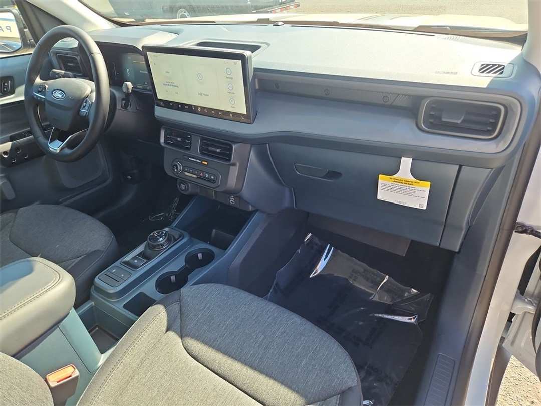 2025 Ford Maverick XLT - Image 29