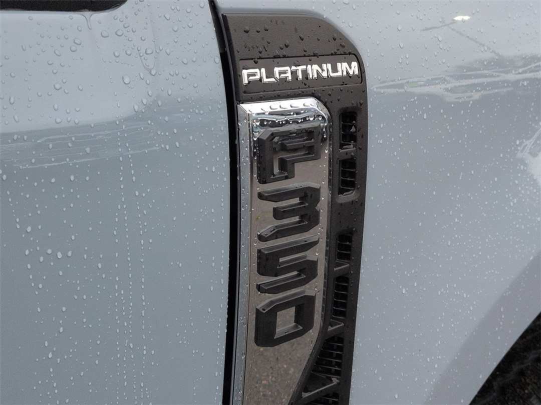 2026 Ford F-350Sd Platinum - Image 29