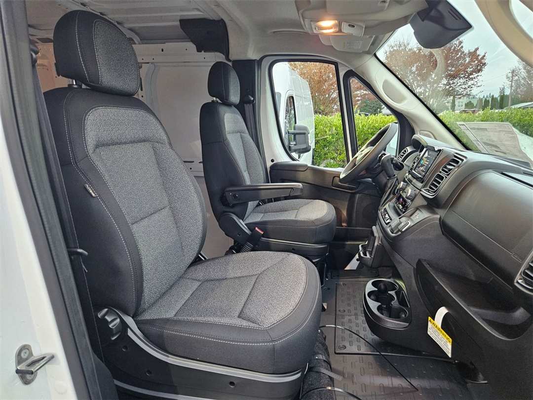 2026 Ram Promaster 1500 Low Roof - Image 36