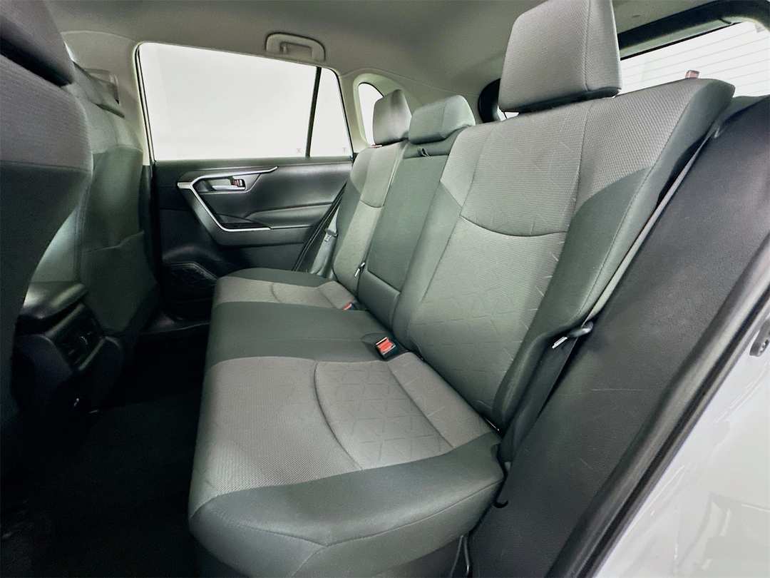 2024 Toyota Rav4 XLE - Image 23