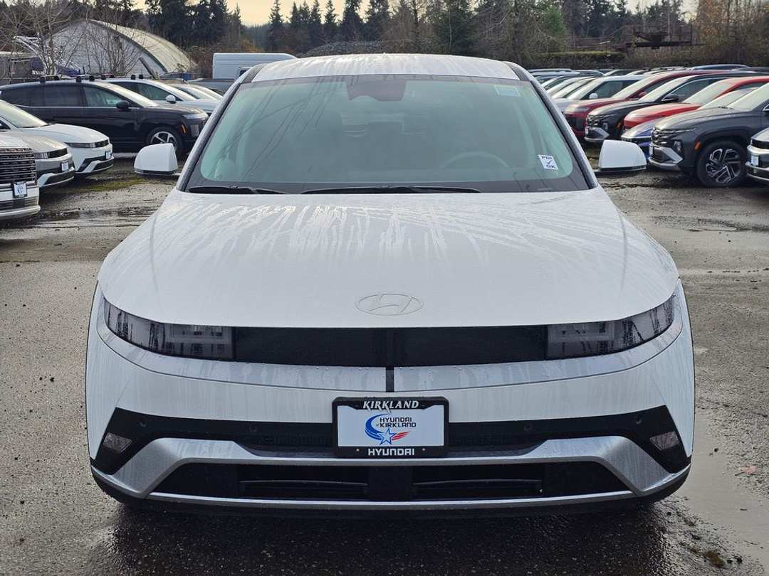 2026 Hyundai Ioniq 5 SEL - Image 2