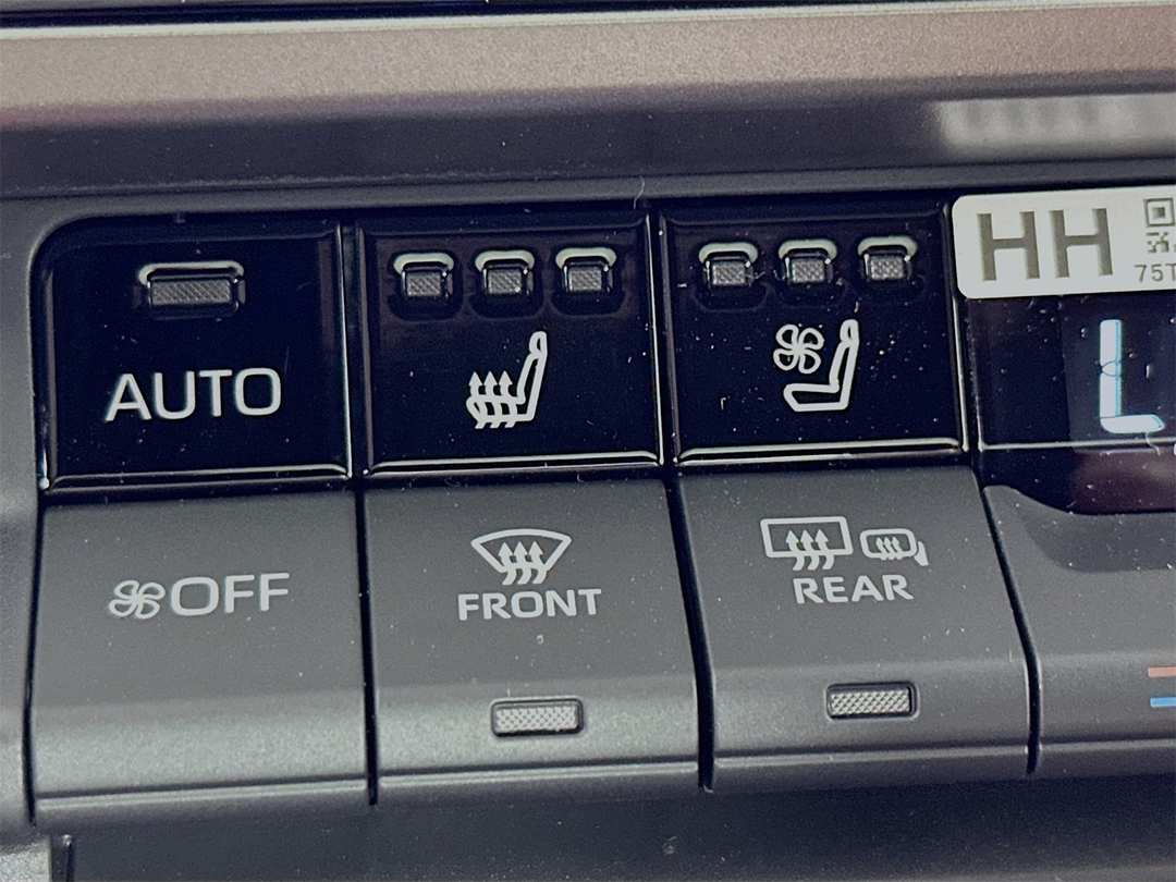 2026 Toyota Camry XSE - Image 21