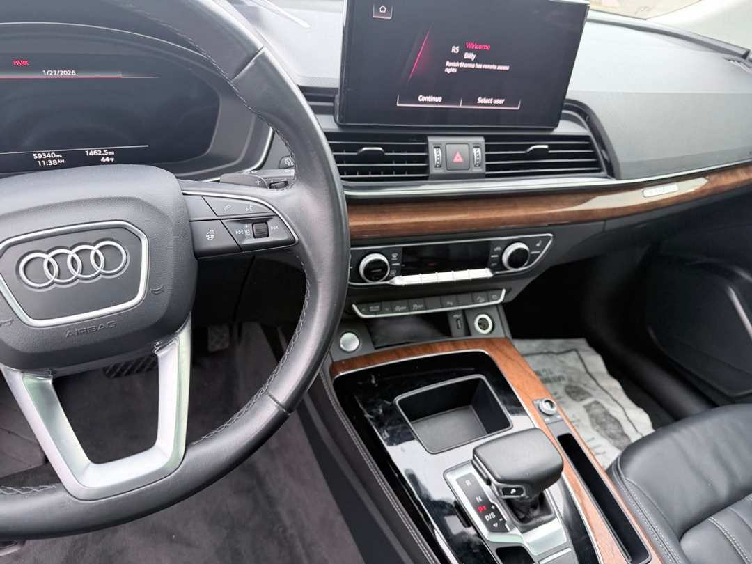 2022 Audi Q5 45 S line Premium - Image 8