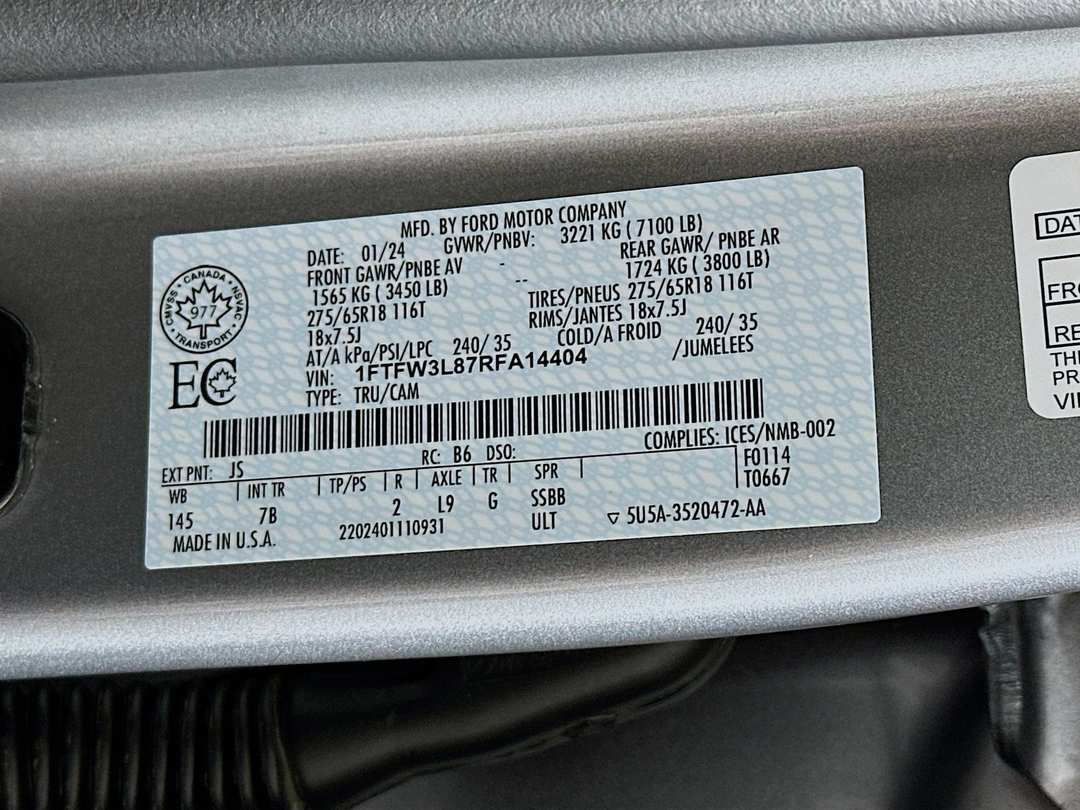 2024 Ford F-150 XLT - Image 32