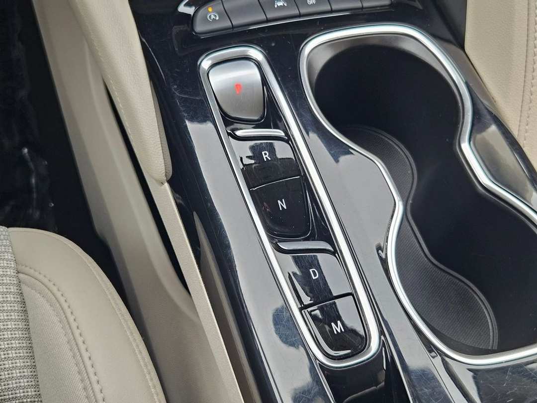 2023 Buick Envision Preferred - Image 18