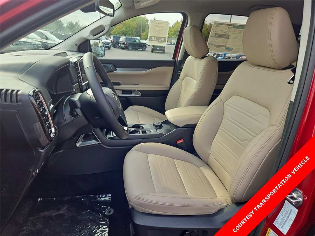 2025 Ford Ranger Lariat - Image 13