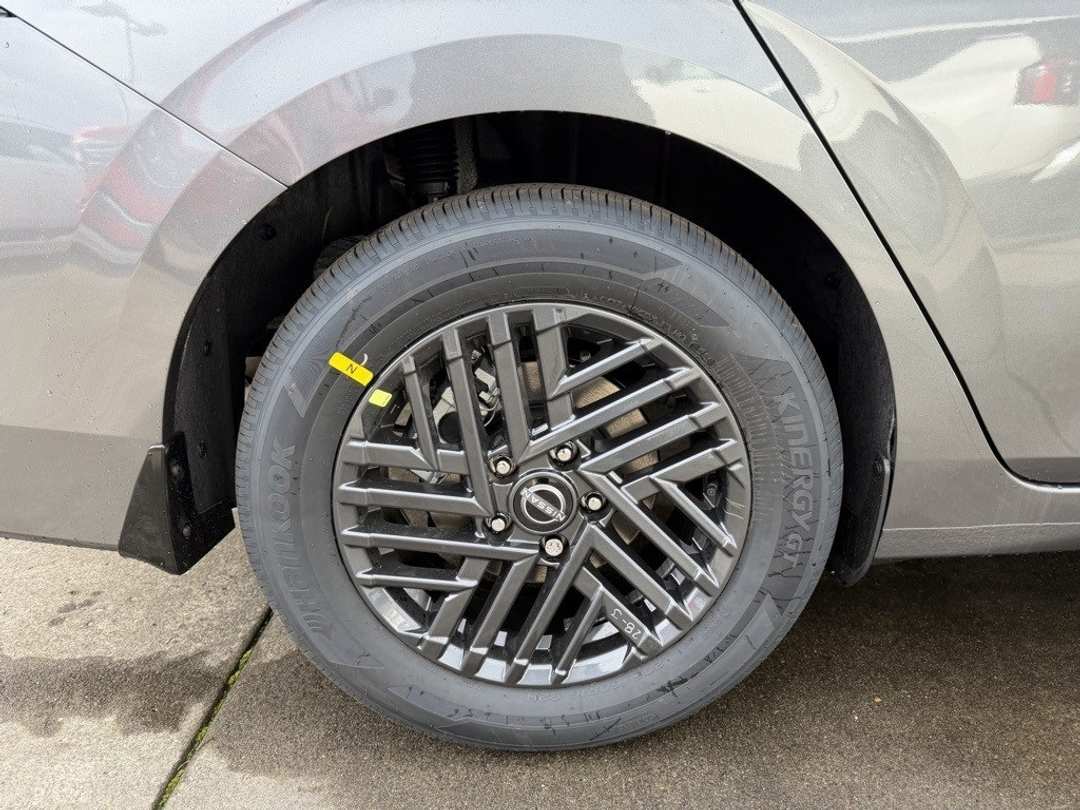 2026 Nissan Sentra SV - Image 9