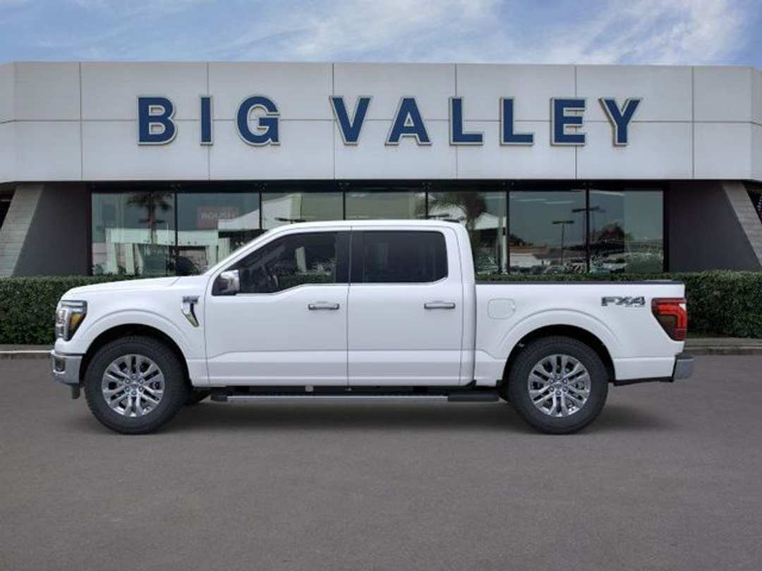 2026 Ford F-150 Lariat - Image 3