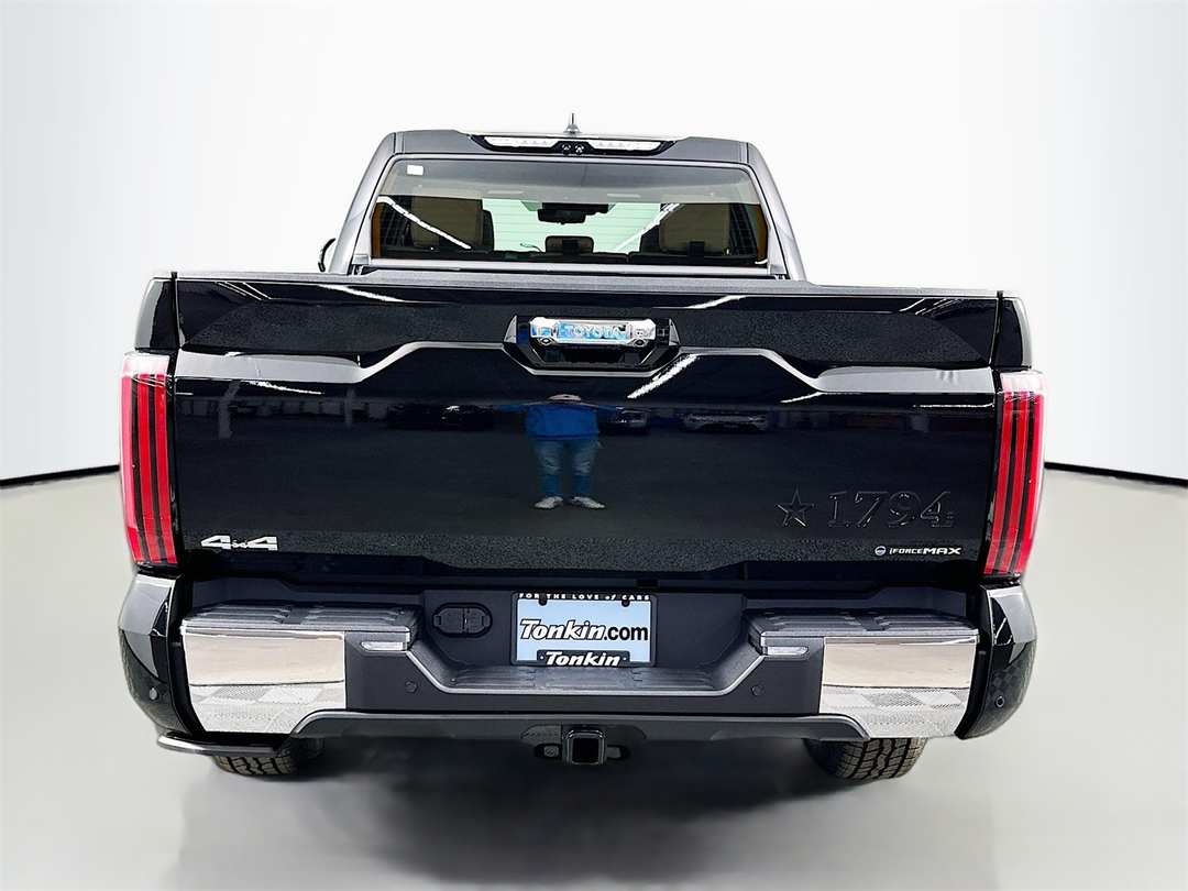 2026 Toyota Tundra 1794 Edition - Image 6