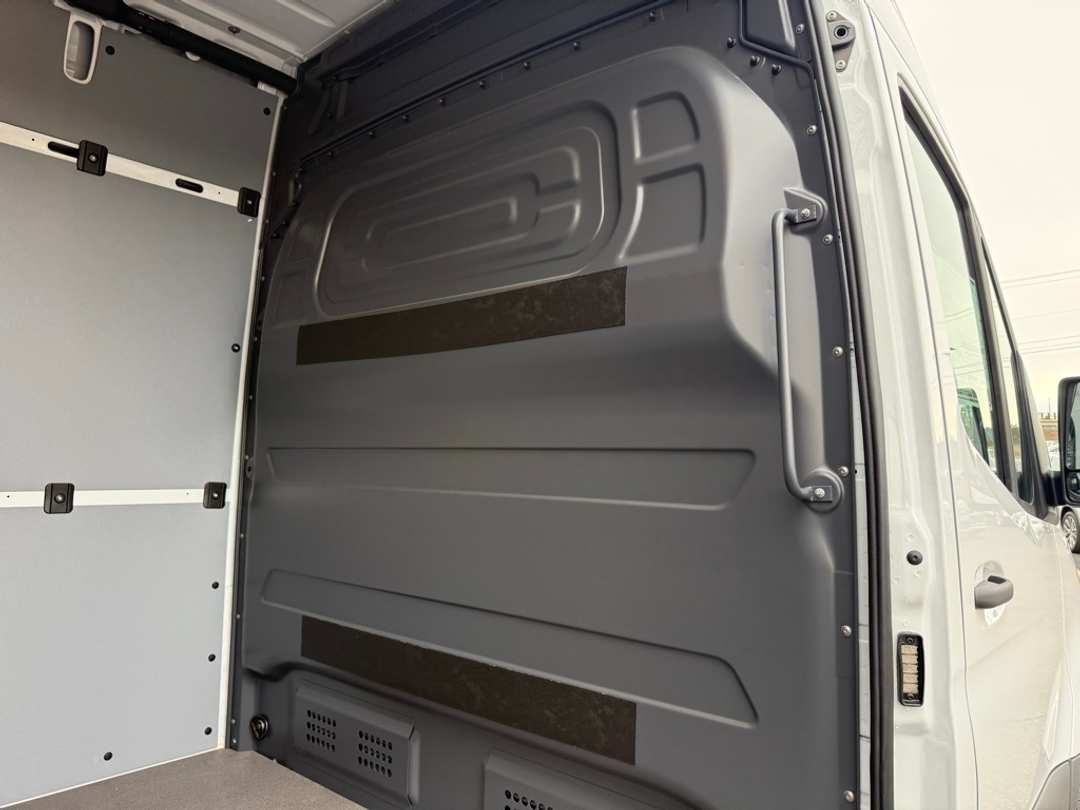 2026 Mercedes-Benz Sprinter 2500 Cargo 144 WB - Image 15