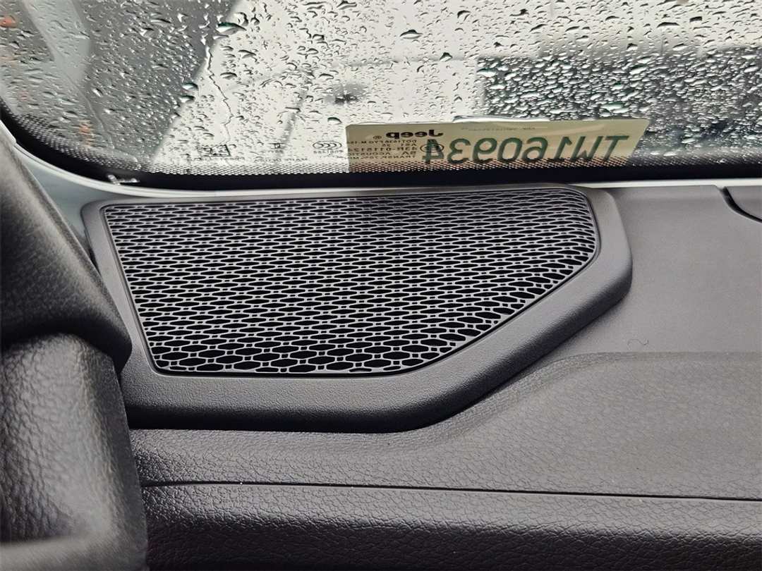 2026 Jeep Wrangler Sport - Image 12