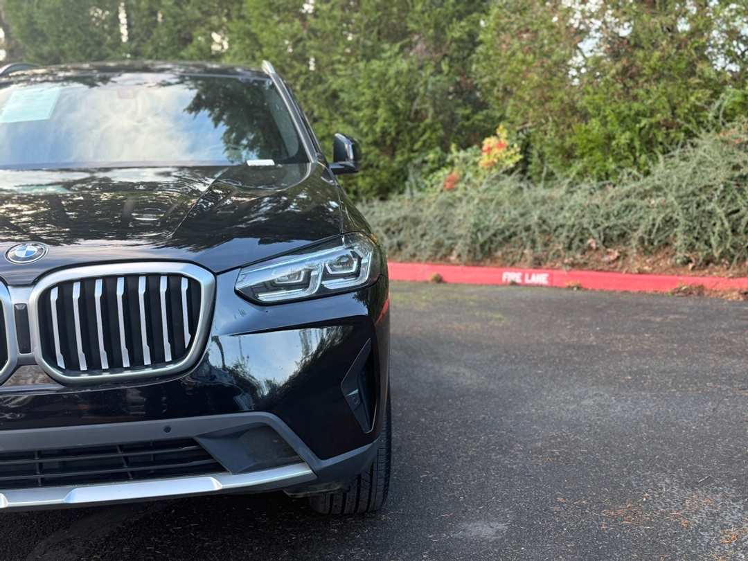 2023 BMW X3 xDrive30i - Image 4