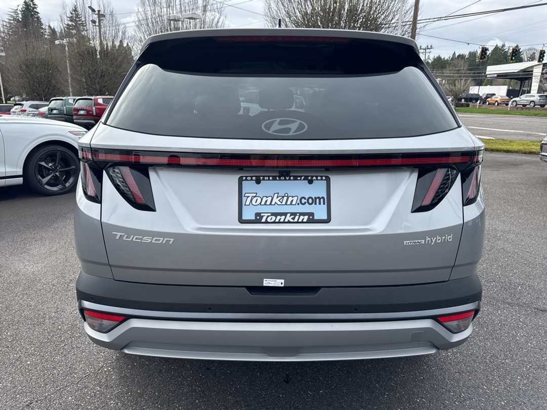 2025 Hyundai Tucson Limited - Image 6