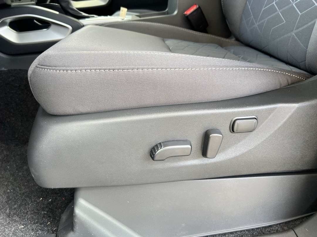 2026 Nissan Frontier SV - Image 12