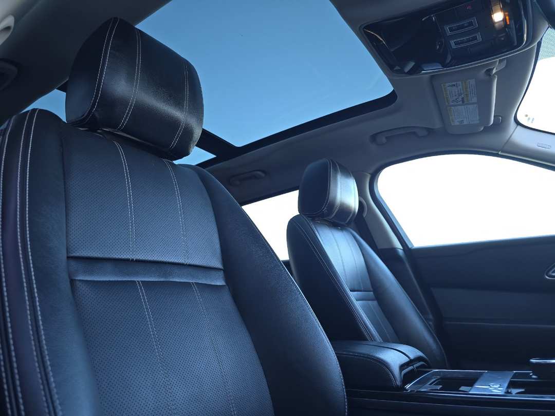 2020 Land Rover Range Rover Velar S - Image 16