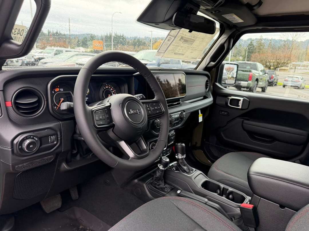 2026 Jeep Wrangler Rubicon - Image 16