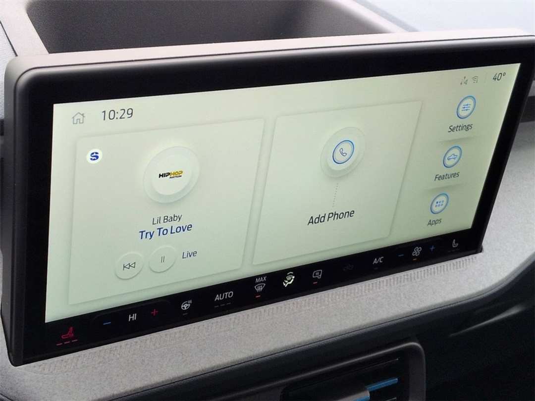 2026 Ford Maverick XLT - Image 18