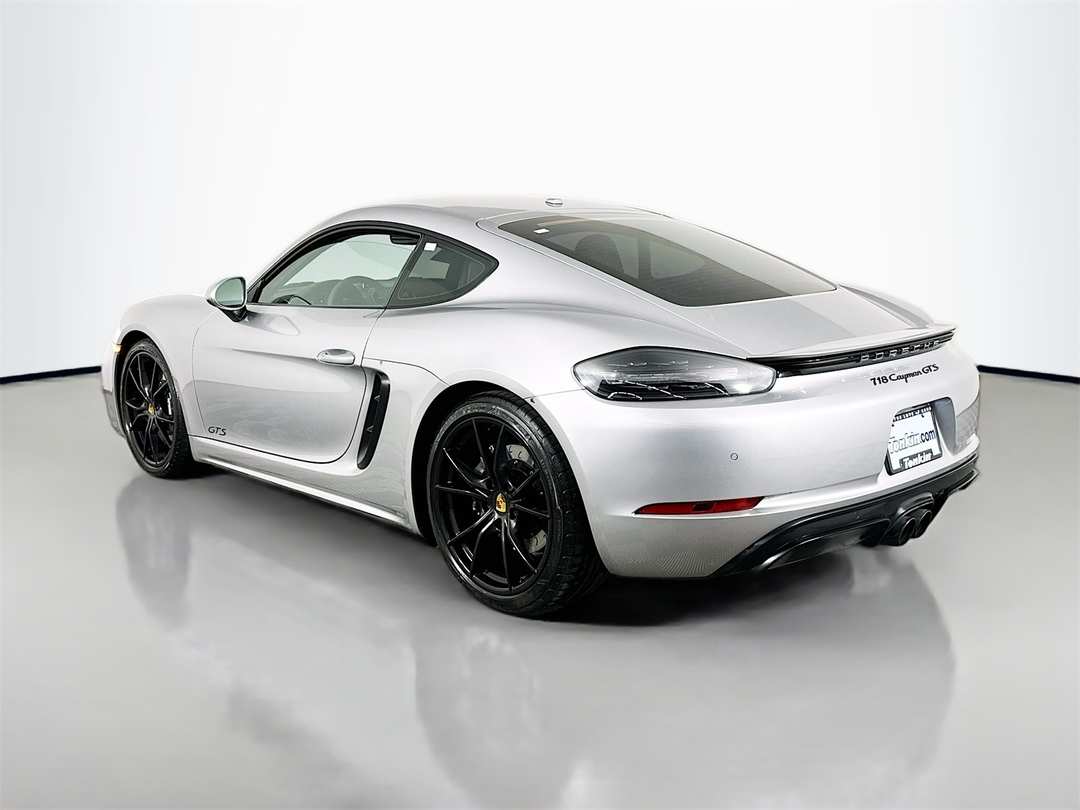 2018 Porsche 718 Cayman GTS - Image 5