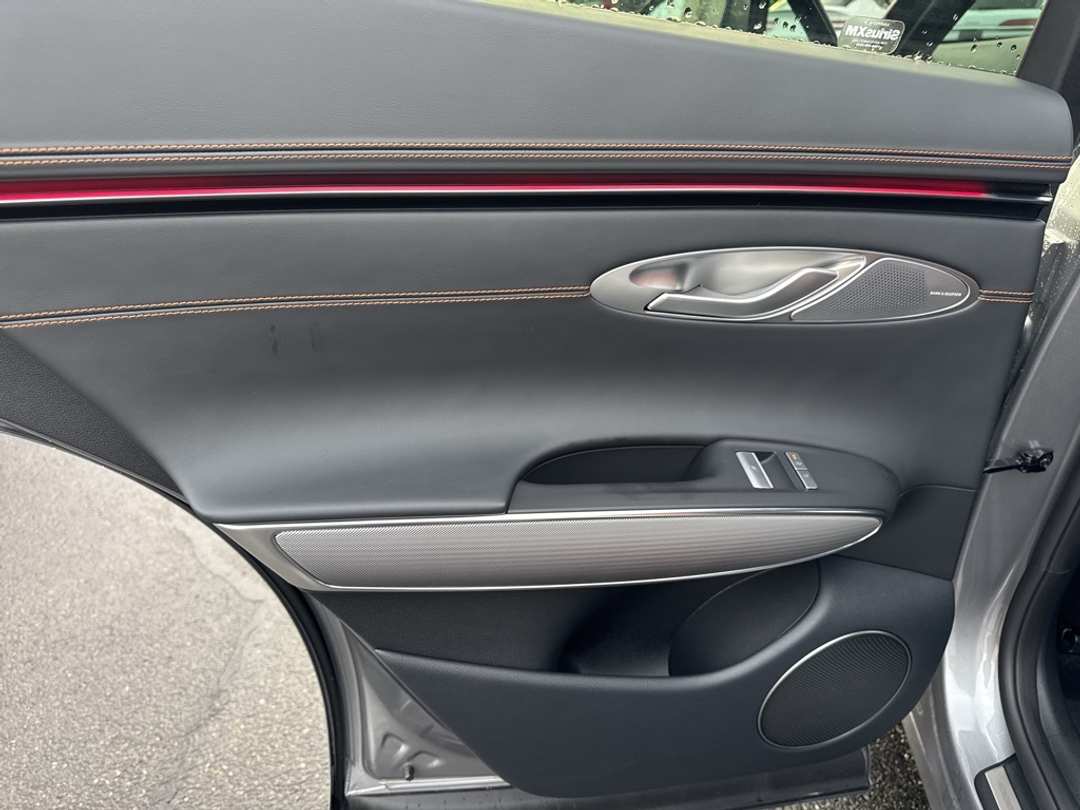 2026 Genesis Gv70 3.5T Sport Advanced - Image 39