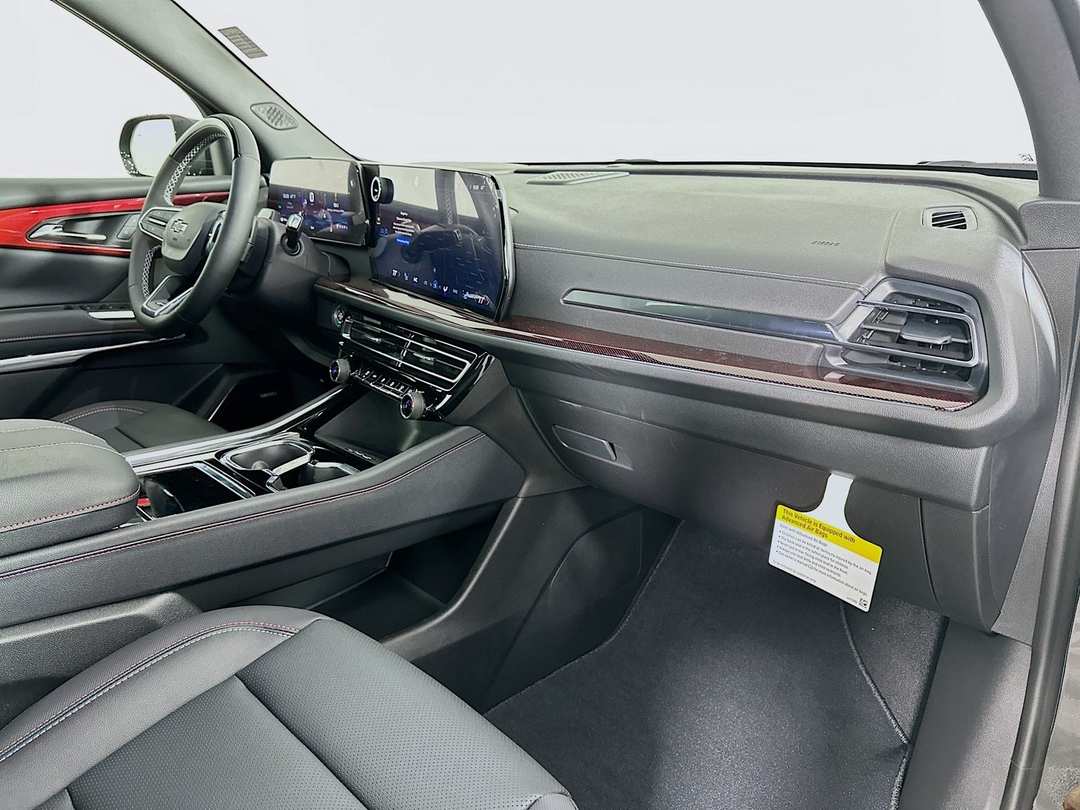 2026 Chevrolet Traverse Z71 - Image 31