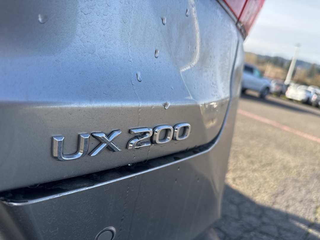 2021 Lexus Ux 200 Base - Image 10