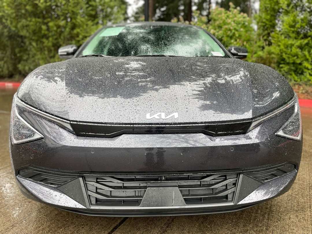 2025 Kia Ev6 Light - Image 9