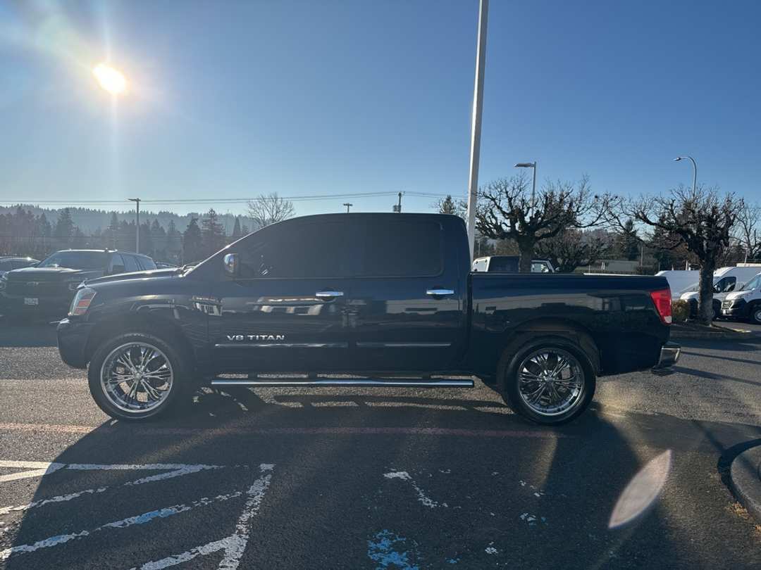 2007 Nissan Titan SE - Image 4