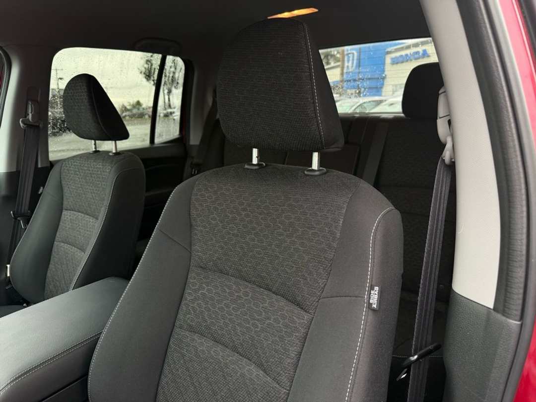 2025 Honda Ridgeline Sport - Image 31