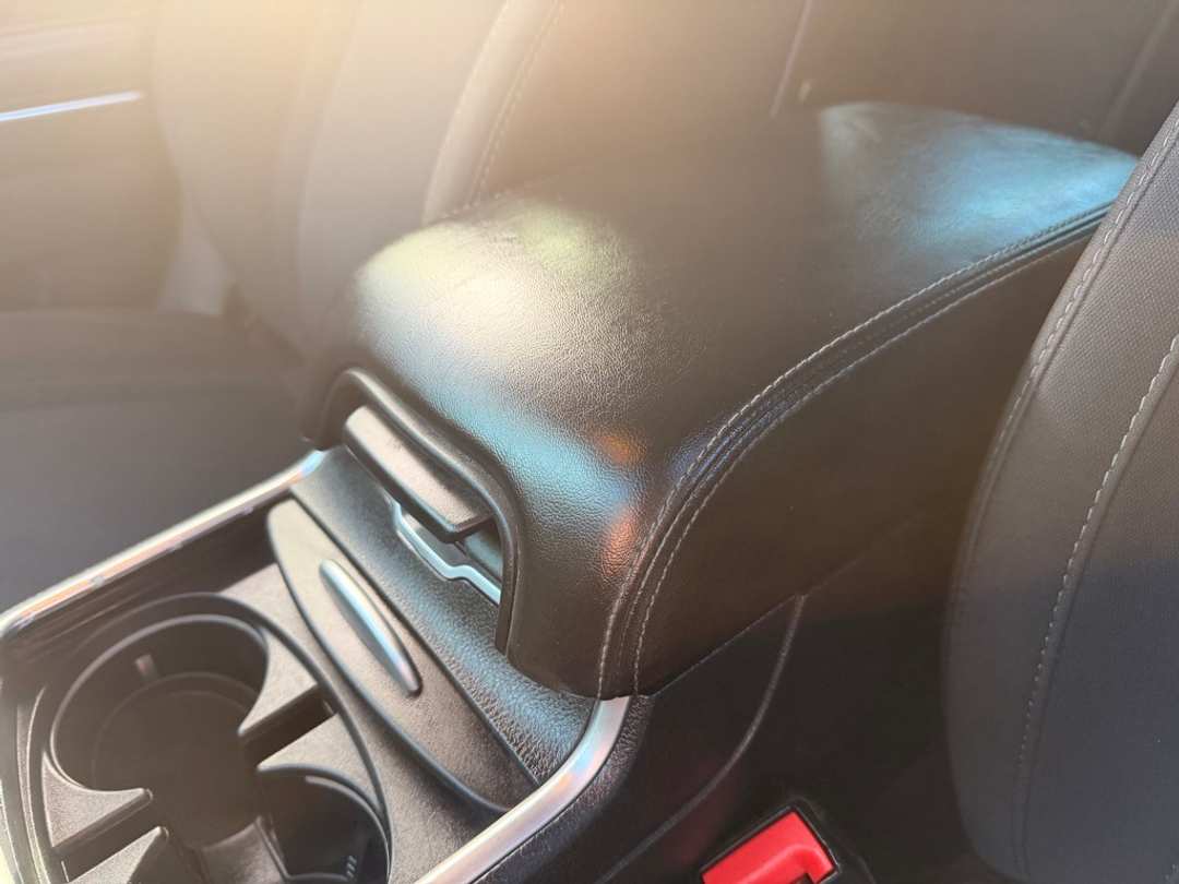 2017 Dodge Charger R/T - Image 32