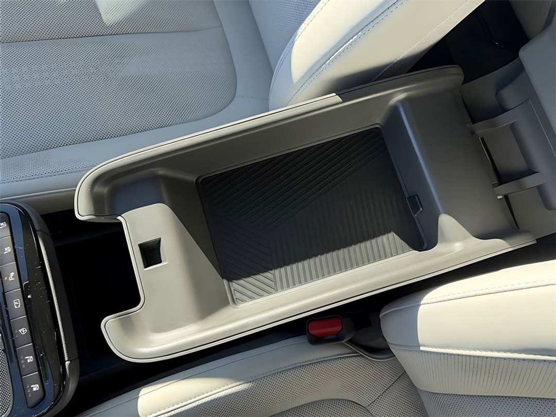 2026 Hyundai Ioniq 5 Limited - Image 28