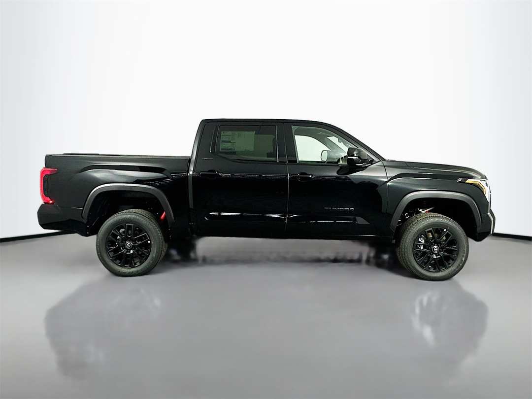 2026 Toyota Tundra Limited - Image 8