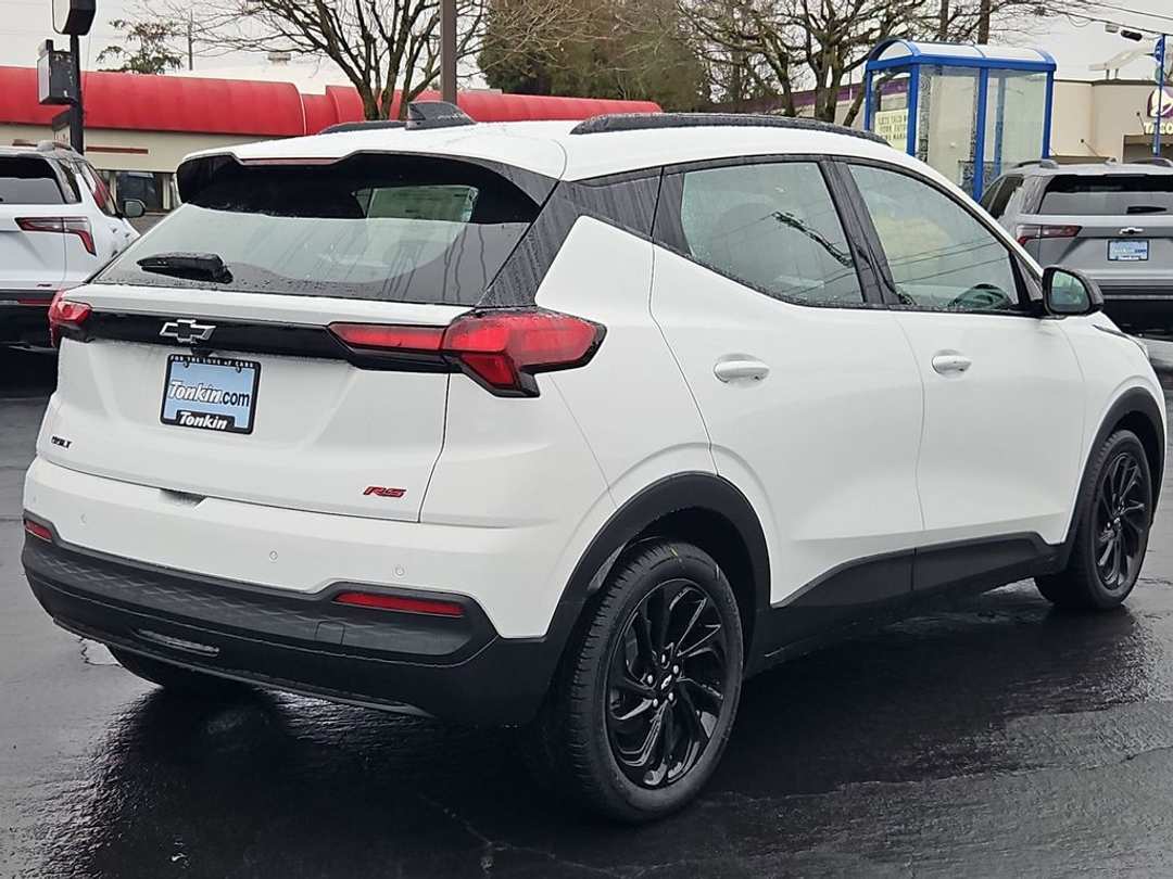 2027 Chevrolet Bolt Ev - Image 6