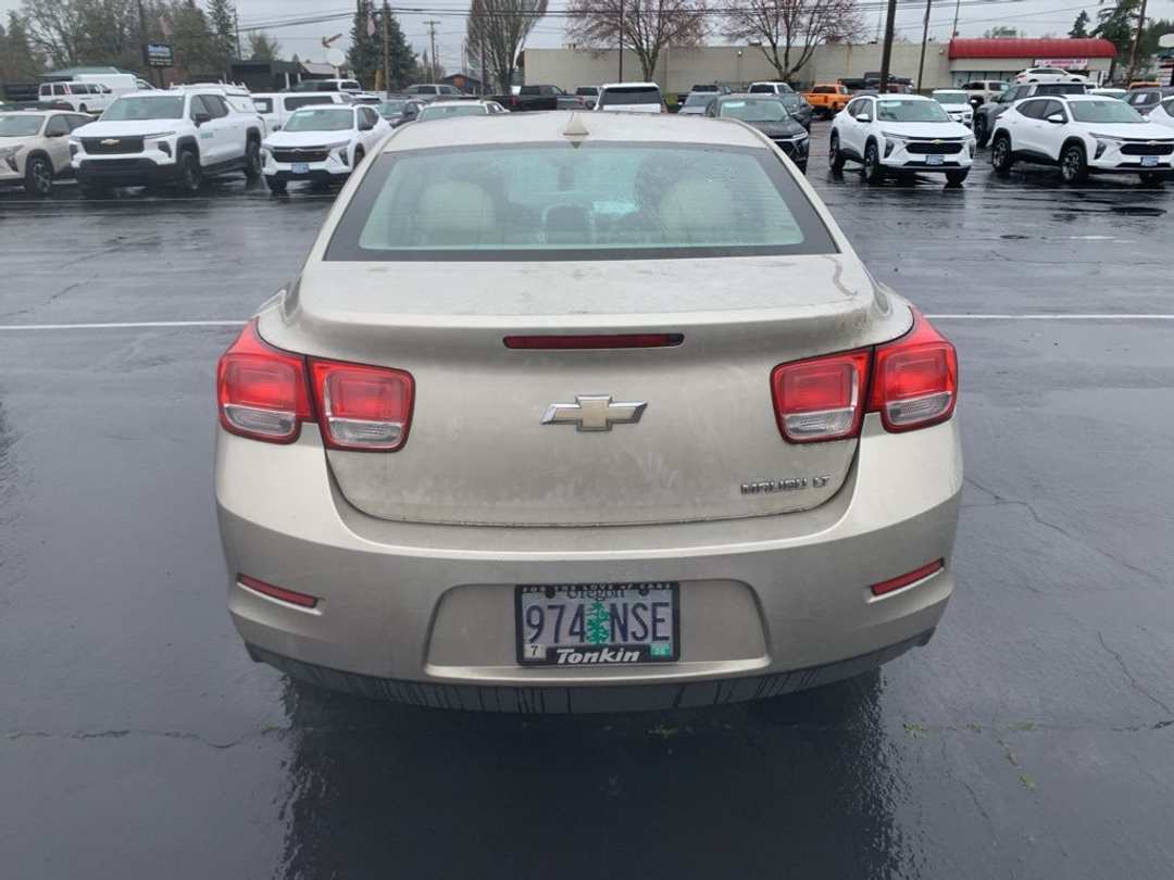 2014 Chevrolet Malibu LT - Image 3