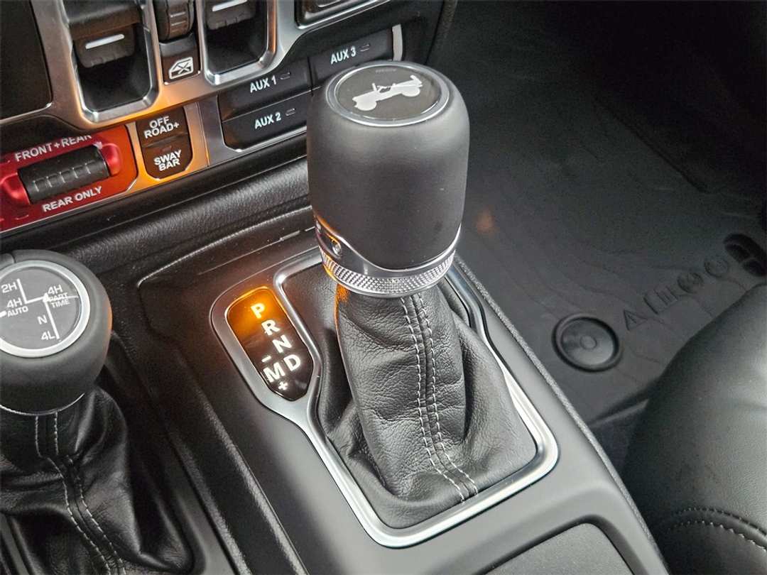 2026 Jeep Wrangler Rubicon X - Image 18