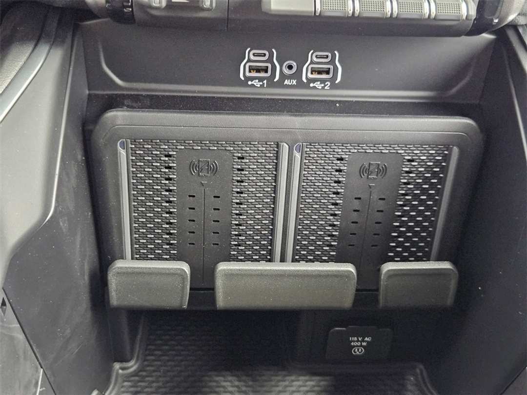 2026 Ram 3500 Big Horn - Image 25