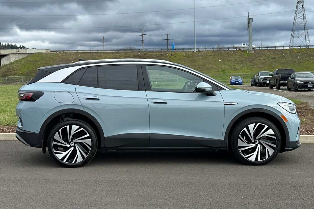 2026 Volkswagen Id.4 Pro S Plus - Image 2