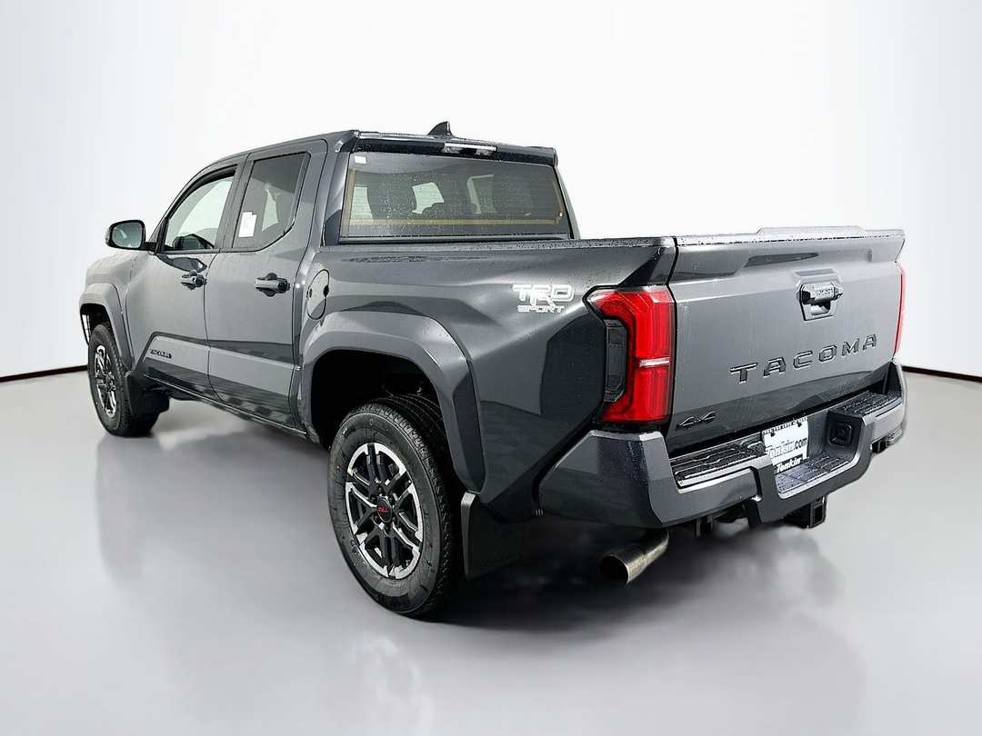 2026 Toyota Tacoma TRD Sport - Image 5